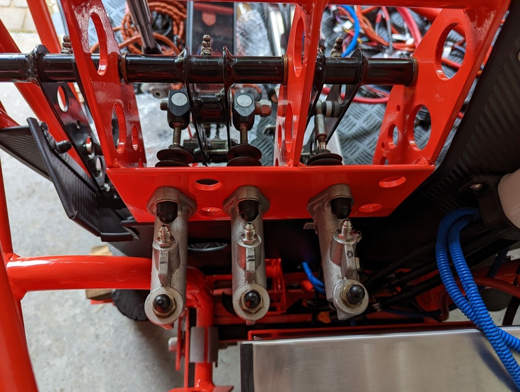 engine-swap-web448-1600-1000-100.jpg
