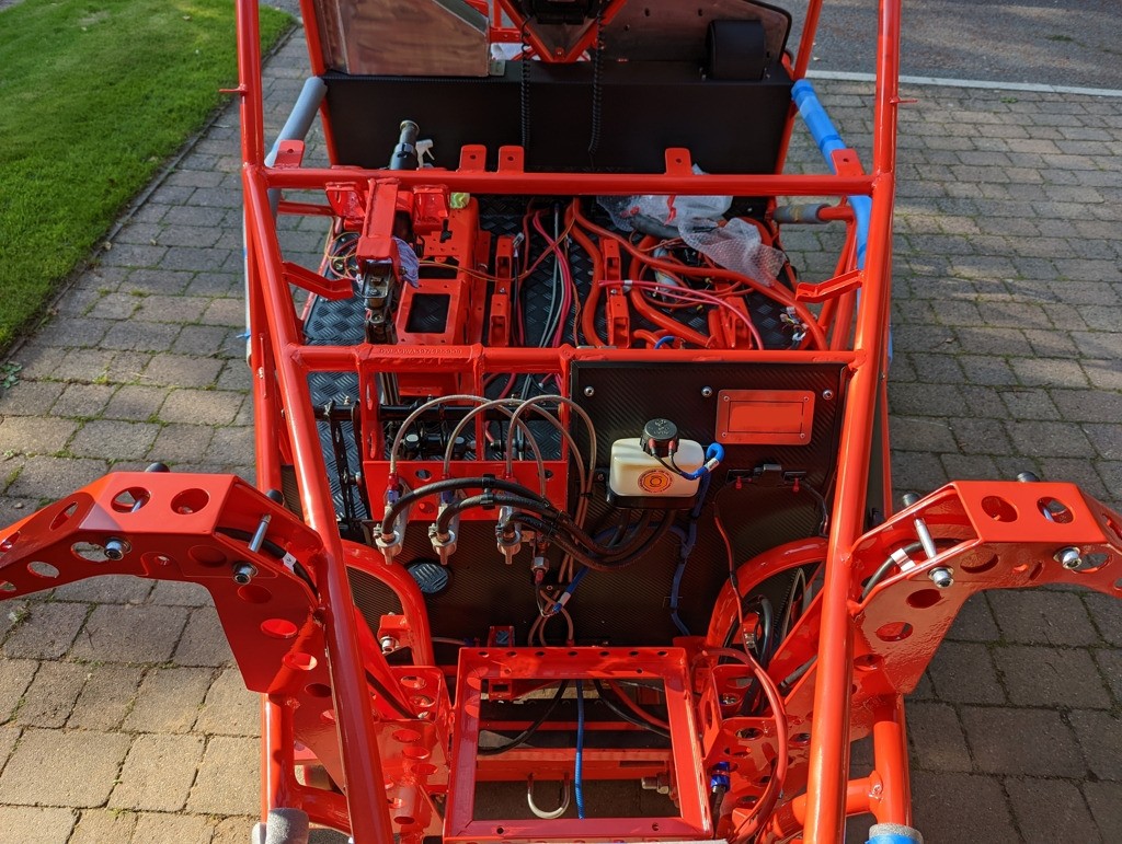 engine-swap-web452-1600-1000-100.jpg